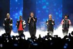 Besøget i Danmark er en del af deres ’DNA World Tour’, som begynder 11. maj i Portugal. Mark Humphrey/AP