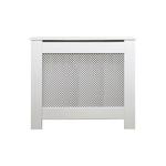 Ved at vælge håndbyggede radiatorskjulere får Anders Samuelsens kontor tilført et strej af herskabslejlighed. Gad vide om det passer til de moderne bygninger fra 1980. PR