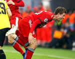Bayern Münchens alsidige angriber Thomas Müller er  inde i en periode med mindre god form. Også en anden Bayern-gigant, forsvarschefen Jerome Boateng, er blevet voldsomt kritiseret i denne sæson. Matthias Schrader/AP