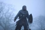 Hår- og skægmoden i 'Outlaw King' er som klippet ud af Vesterbro. Mark Mainz/Netflix