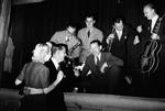 Er jazz dansk?
Måske Leo Mathisens ’Take It Easy, Boy, Boy’, temaet til Olsen Banden og Svend Asmussens ’June Nights’. William Douglas/POLFOTO