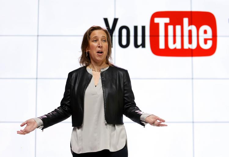 Google og YouTube har været kritiske over for EU's nye ophavsretslov siden 2016. Selv om loven er stemt videre og forventes indført næste sommer, kæmper techgiganten fortsat. Reed Saxon/AP
