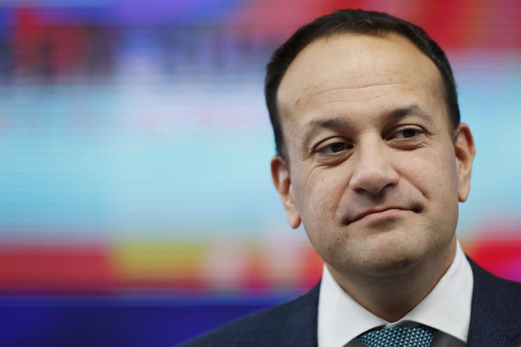 Den irske premierminister, Leo Varadkar, er tilfreds med Brexit-aftalen.  Alastair Grant/AP