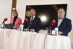 
    Forsvarsminister Claus Hjort Frederiksen (V), udenrigsminister Anders Samuelsen (LA) og udviklingsminister Ulla Tørnæs (V) lancerer en ny udenrigs- og sikkerhedspolitisk strategi for 2019-2020, som giver regeringens svar på, hvordan Danmark de kommende år bedst navigerer gennem en verden i hastig forandring. Liselotte Sabroe/Ritzau Scanpix