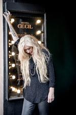 Vi kender hendes sange – men kender vi mennesket bag? Kender vi det liv, der har formet Danmarks stærkeste rockstemme? Arkivfoto: Linda Johansen