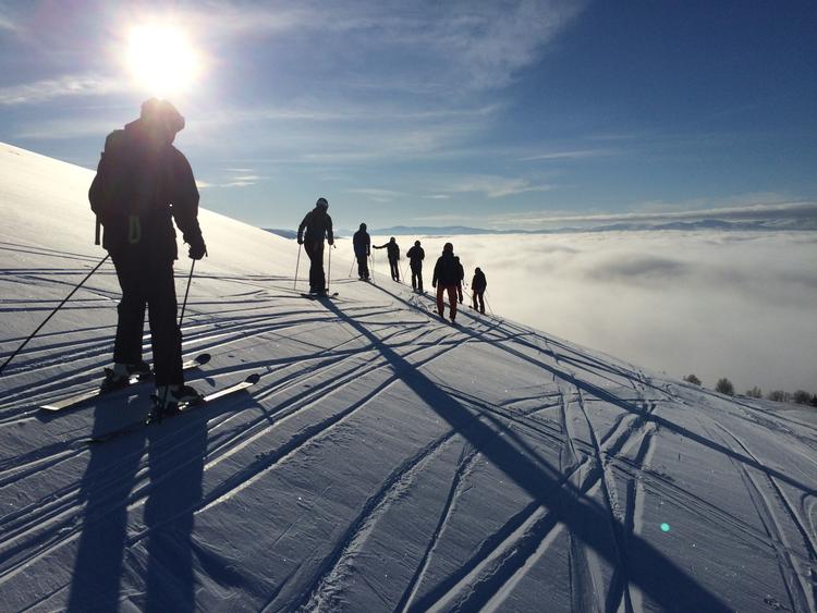 Der er noget for alle i Åre. Både nybegyndere og børnefamilier, men sandelig også for dem, der gerne vil teste sig selv som off piste-kører. Foto: Sune Højrup Bencke