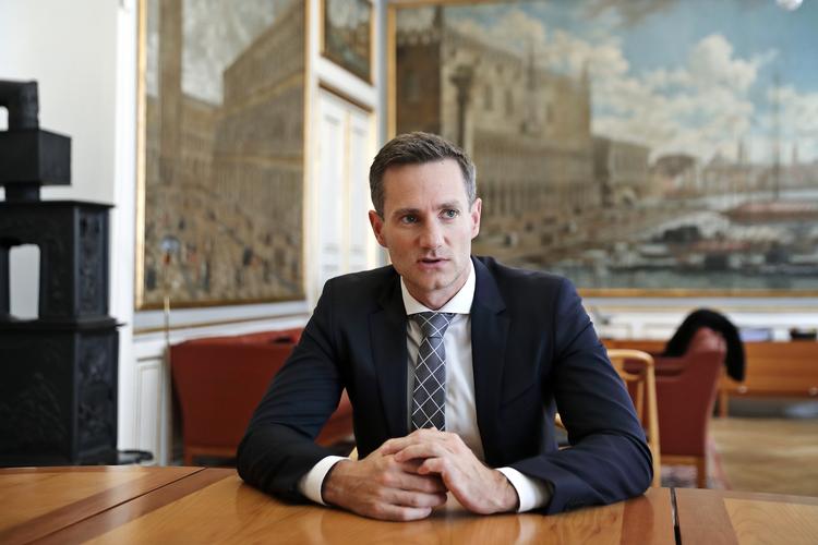 Erhvervsminister Rasmus Jarlov (K) er kaldt i samråd torsdag 22. november, hvor han vil blive bedt om at redegøre for, hvorfor Finanstilsynet har været tilbageholdende med at gribe ind overfor bankledelser.  Foto: Jens Dresling/POLFOTO