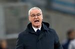 Claudio Ranieri gjorde Leicester til mestre. Nu skal han redde Fulham. Foto: Claude Paris/AP