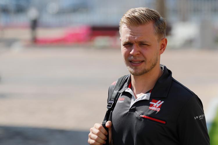Kevin Magnussen og resten af feltet slutter sæsonen på banen på søndag, men måske fortsætter spillet i kulissen. Foto: Hassan Ammar/Ritzau Scanpix