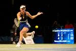 Tennisspilleren Caroline Wozniacki tilhører den kvindelige idræts overklasse med mange, mange millioner i banken. Hun er indstillet til prisen Årets Sportsnavn - og det samme er kajakroeren Emma Aastrand, der lige har til dagen og vejen. 11 ud af de 15 indstillede er kvinder. Foto: Jan Sommer/POLFOTO