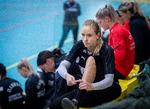 
    Anne Cecilie La Cour snører skoen til sin anden EM-slutrunde. Hun skal være klar til at levere varen på ganske få minutter.
   Foto: Liselotte Sabroe/Ritzau Scanpix