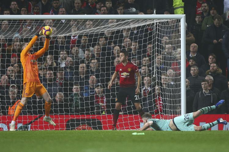  David de Gea tabte bolden ud af hænderne, men spillede sig op efter pausen.  Foto: Dave Thompson/AP