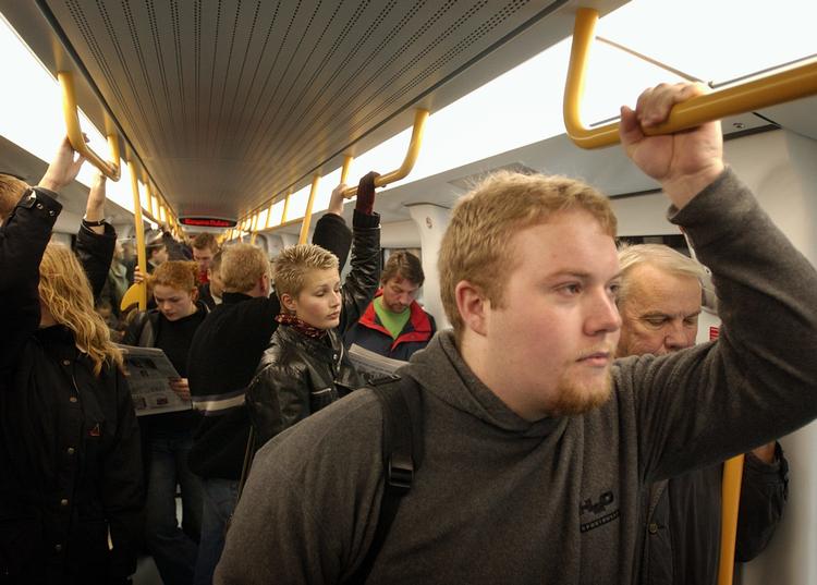 Når cityringen åbner, bliver turen med metroen dyrere. Kvaliteten af togturen er ifølge politikerne så høj, at det berettiger til en forhøjet pris.  Foto: Finn Frandsen/POLFOTO