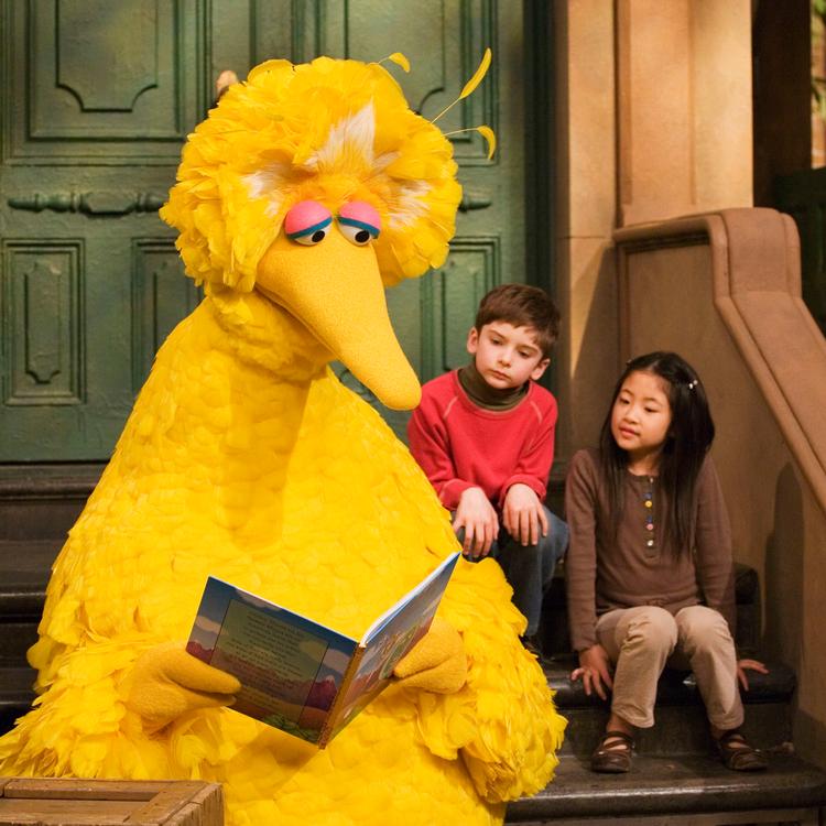 
Tumblr fjerner nu alt pornografisk indhold fra deres side. Ifølge deres algoritme ryger blandt andet børne-tv under den kategori - det bemærkede en bruger, da hans billede fra børneserien 'Sesame Street' blev markeret som 'pornografisk indhold'.   Foto: Mark Lennihan/AP