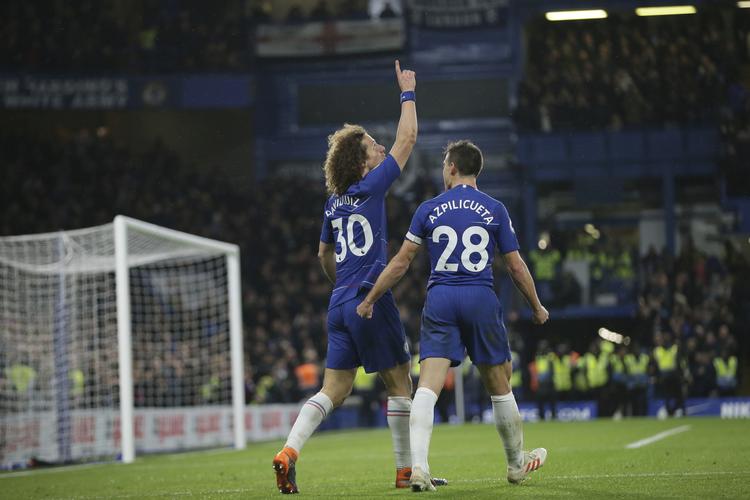 David Luiz jubler, efter han scorede til 2-0 for Chelsea i sejren mod Manchester City. Foto: Tim Ireland/AP