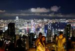 Turisterne og ikke mindst kineserne elsker Hongkong, som er den by med flest ankomster.     Foto: Kin Cheung/AP