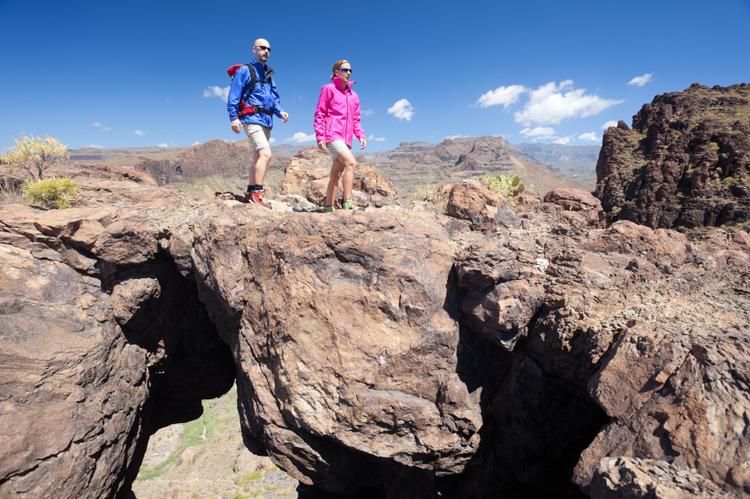 Gran Canaria er en evig danskerfavorit. Desværre bliver mange også syge på rejsen, og her er det ikke altid nok at have det blå sygesikringskort med. Foto: istockphoto.com