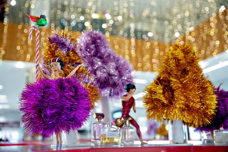 
Lametta-temaet udspiller sig på alle etagerne i illum og er en selvsikker fortsættelse af popkunsten. No shame. 
 Foto: Miriam Dalsgaard/POLFOTO