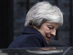 Theresa May fotograferet tidligere i dag, da hun forlod Downing Street nr. 10. Foto: Frank Augstein/AP