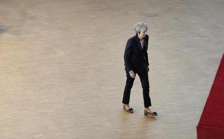 Theresa May må rejse hjem uden indrømmelser fra de øvrige EU-ledere. Foto: Alastair Grant/AP