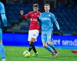 Andre Rømer (th.) har god grund til at grine. Rømer var i driblehumør og med til at sikre Randers 3 point mod Vejle.  Foto: Henning Bagger/Ritzau Scanpix