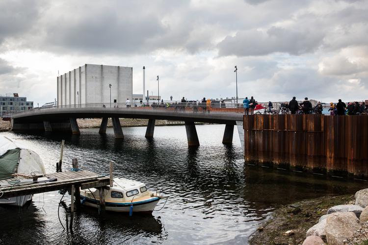 Alfred Nobels Bro skal forbinde Enghave Brygge og Teglholmen i Sydhavnen over Frederiksholmløbet. Foto: Emma Sejersen/POLFOTO