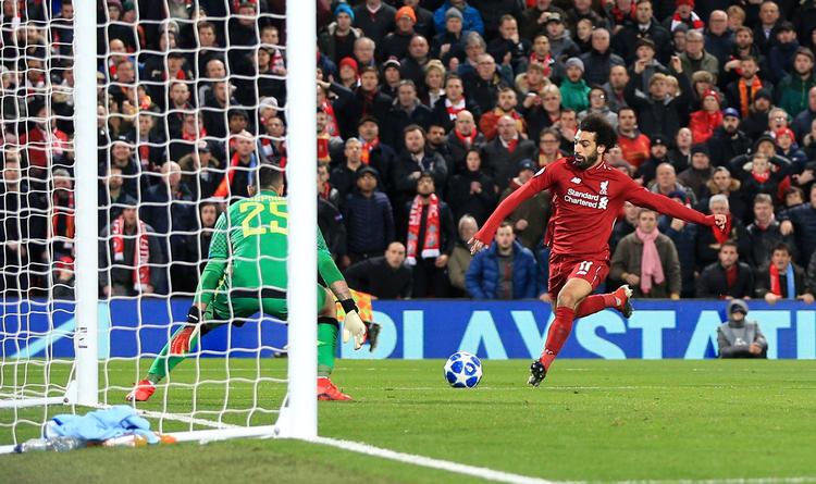 Mohamed Salah sendte i sidste uge Liverpool videre i CL, da han sikrede en 1-0-sejr mod Napoli. Nu venter det tyskle storhold.  Foto: Peter Byrne/AP