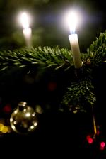 Når juletræet er tændt, skal der virkelig danses igennem for at forbrænde middagen - men er det overhovedet relevant at tænke sådan?  Foto: Thomas Borberg/POLFOTO