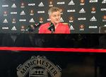 Ole Gunnar Solskjær under sin første officielle pressekonference som Manchester Uniteds chef.  Foto: Simon Peach/AP