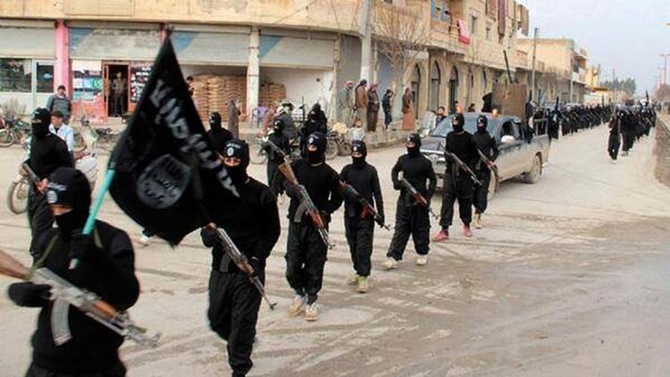 Ifølge PET har mindst 150 personer fra Danmark opholdt sig hos militante grupper i Irak og Syrien. Siden 2014 har antallet af udrejsende været faldende, og i dag er trafikken meget begrænset. Foto: Uncredited/AP