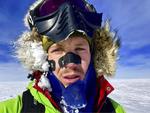 Selvportrættet af Colin O'Brady kan også findes på hans Instagram, hvor folk har kunnet følge hans rejse.   Foto: Colin O'brady/AP