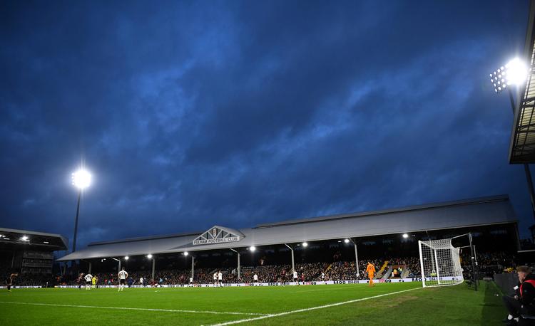 
   Craven Cottage har været hjemmebane for fodboldklubben Fulham siden 1896. Nu går klubben imidlertid med planer om at bygge nyt. Foto: Dylan Martinez/Ritzau Scanpix