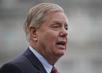 
    Senator Lindsey Graham er mere rolig efter at have drøftet situationen i Syrien med præsidenten. Foto: Pablo Martinez Monsivais/AP