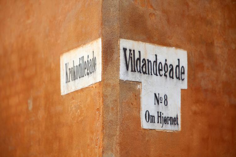 Nyboder er et af byens bedste portrætsteder, hvis du spørger Tinder-fotografen.
   Foto: Lars Krabbe/POLFOTO