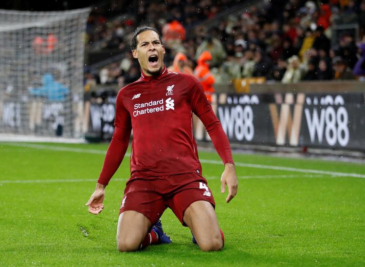 Hollænderen  Virgil van Dijk blev købt for et år siden og har nu etableret sig som styrmanden i Liverpools stærkt forbedrede defensiv.  Foto: Carl Recine/Ritzau Scanpix