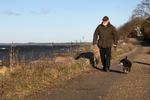 
Ny kurs.  Poul Erik Skov Christensen arbejde tidligere 10-12 timer dagligt og bevægede sig sjældent.  Som pensionist har han ændret livsstil, går eller cykler hver dag og har smidt sin medicin mod type-2 diabetes.
   Foto: Klaus Holsting/POLITIKEN