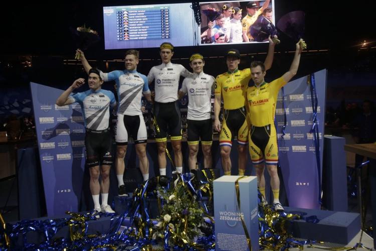 Smilene fejlede ikke noget hos danskerne Marc Hester og Lasse Norman efter finalen i Rotterdams seksdagesløb, men sejren havde den hollandsk-franske duo Niki Terpstra-Thomas Boudat sikret sig, selv om de ser knap så glade ud Tredjepladsen gik til hollænderne Yoeri Havik-WimStroetinga. 