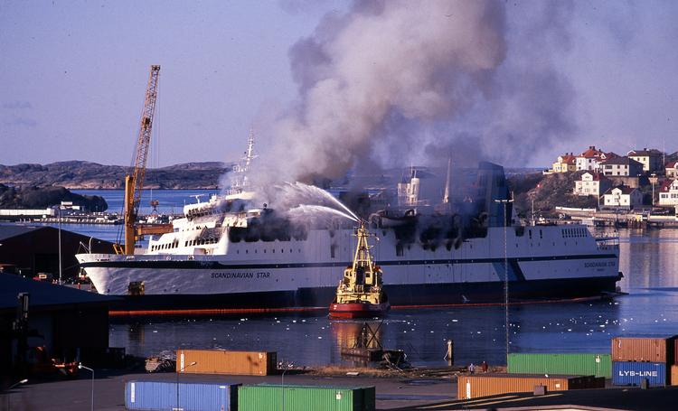 Mordbranden på færgen Scandinavian Star, der 7. april 1990 kostede 159 mennesker livet, forbliver uopklaret. (arkiv) Foto: Carsten Ingemann/POLFOTO