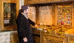 I Várlaam-klostrets smukke kirke, Katholikon, kan besøgende skrifte hos munkene. Foto: Frank Sebastian Hansen