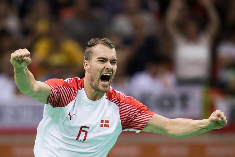 OL i RIO 2016, en stinkende dansk succes. Og Casper U. Mortensen var med, her fotograferet under semifinalen mod Polen. Så langt ønsker han mindst at nå ved VM på hjemmebane, der indledes torsdag aften i Royal Arena. Foto: Gregers Tycho/POLFOTO