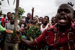 Her er der demonstration til støtte for den nyvalgte præsident Felix Tshisekedi i Kinshasa. DRCongo står over for sit første magtskifte i 18 år. 
   Foto: John Wessels/Ritzau Scanpix