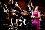 Sopranen Christina Landeshamer var blandt de udsøgte sangsolister på en aften, hvor også orkestret viste flot niveau. Foto: Martin Lehmann/POLFOTO