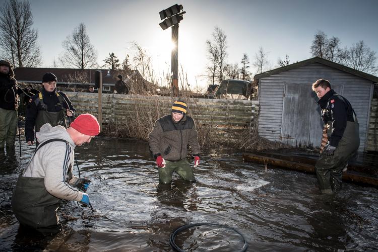 Senest blev Jyllinge Nordmark oversvømmet to dage ind i januar i år. DMI varsler endnu mere oversvømmelse på mandag, som deres igangværende byggeprojekter heller ikke når at blive færdigt til. (Foto: Mads Claus Rasmussen/Ritzau Scanpix)
   Foto: Mads Claus Rasmussen/Ritzau Scanpix