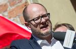 Gdansks borgmester, Pawel Adamowicz, blev overfaldet søndag aften under et velgørenhedsarrangement. Han overlevede ikke knivstikkeriet.  Foto: Simon Krawczyk/Ritzau Scanpix