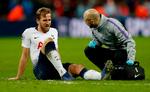 Harry Kane har også tidligere været plaget af ankelskader, og nu skal Tottenham-profilen holde en længere pause, der bliver hård for klubben.
   Foto: Ian Kington/Ritzau Scanpix