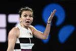 For femte gang er Simon Halep videre til 3. runde i Australian Open, hvor hun sidste år tabte finalen til Caroline Wozniacki. Foto: Jewel Samad/Ritzau Scanpix