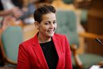  SFs formand Pia Olsen Dyhr køber ikke ministerens forklaring på, hvorfor klimarådets formand skulle skiftes ud.
   Foto: Jens Dresling/POLFOTO