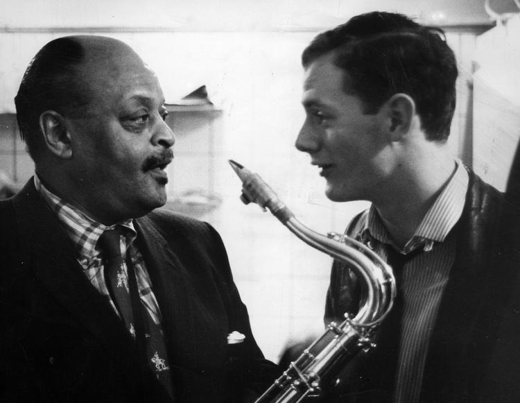 
Ben Webster og en ung Niels-Henning Ørsted Pedersen i Montmartre. Nu kan de to høres sammen på genudgivelsen af Websters 'Plays Ballads'.
   Arkivfoto:  Knud Jacobsen
