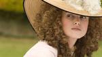 Fremover skal man være 15 år for at måtte se film i biografen i Storbritannien, der skildrer seksuelle overgreb. Filmen 'The Duchess' fra 2008 med Keira Knigtley i hovedrollen skulle man dengang være 12 år for at måtte se. I dag ville den få den aldersgrænse på 15 år, fordi der er en voldtægtssene i filmen.  Foto fra filmen Metronome Productions