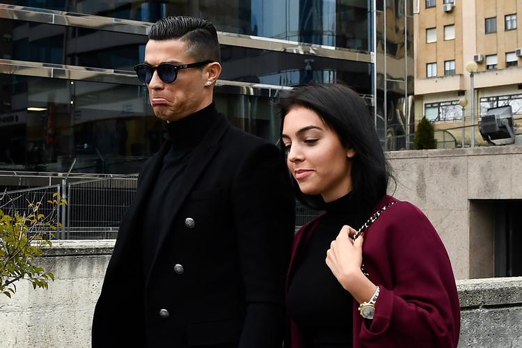 Cristiano Ronaldo havde anmodet om ikke at skulle møde personligt op ved dagens retsmøde i Madrid. En anmodning, der blev afvist.
   Foto: Oscar del Pozo/Ritzau Scanpix
